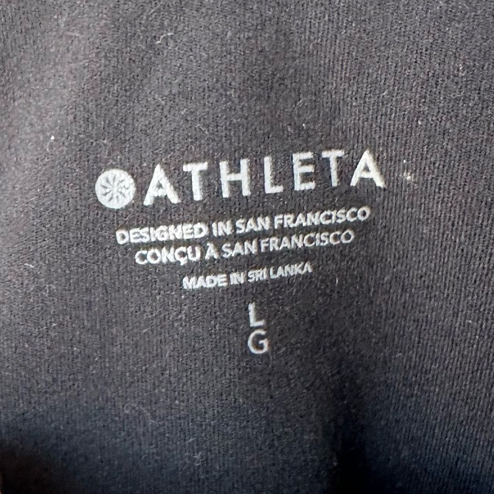 Athleta Conscious Crop Printed Camo D-DD+ Size L - Picture 5 of 11